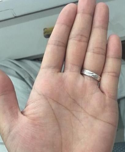 男人必定离婚的手相婚姻线中断?有你吗?